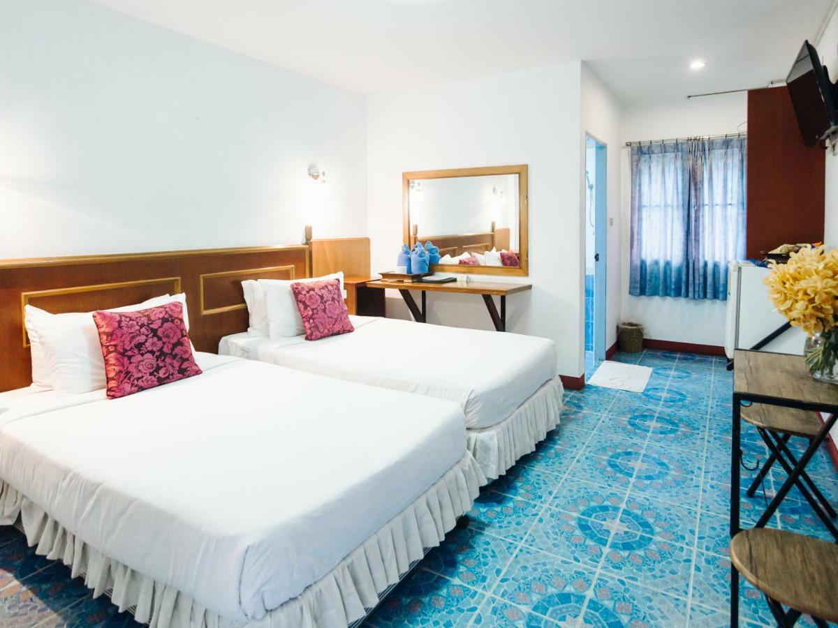 Rendezvous Oldtown Chiangmai Hotel Csiangmaj Kültér fotó