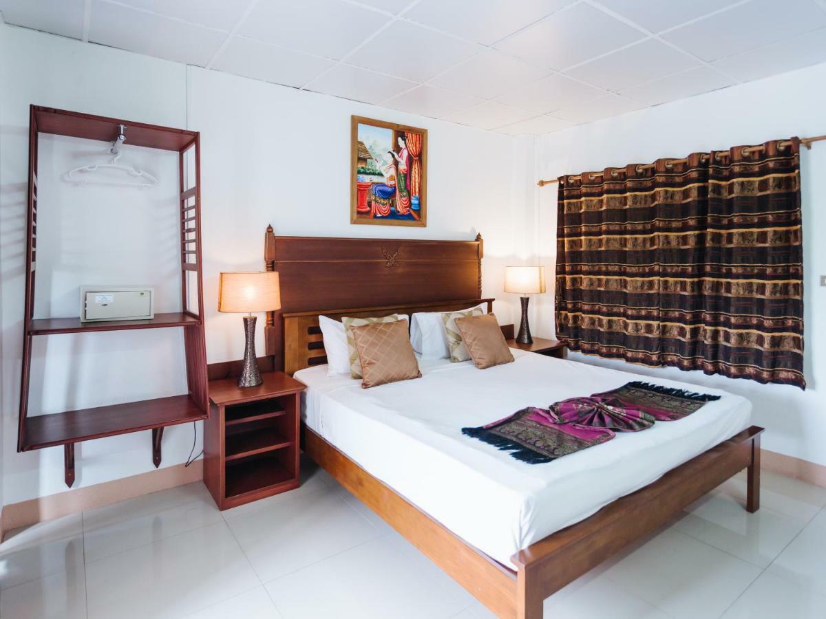 Rendezvous Oldtown Chiangmai Hotel Csiangmaj Kültér fotó
