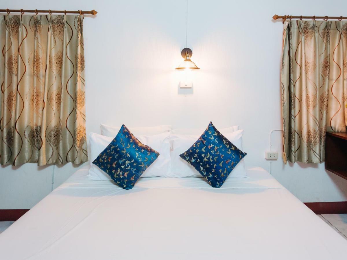 Rendezvous Oldtown Chiangmai Hotel Csiangmaj Kültér fotó