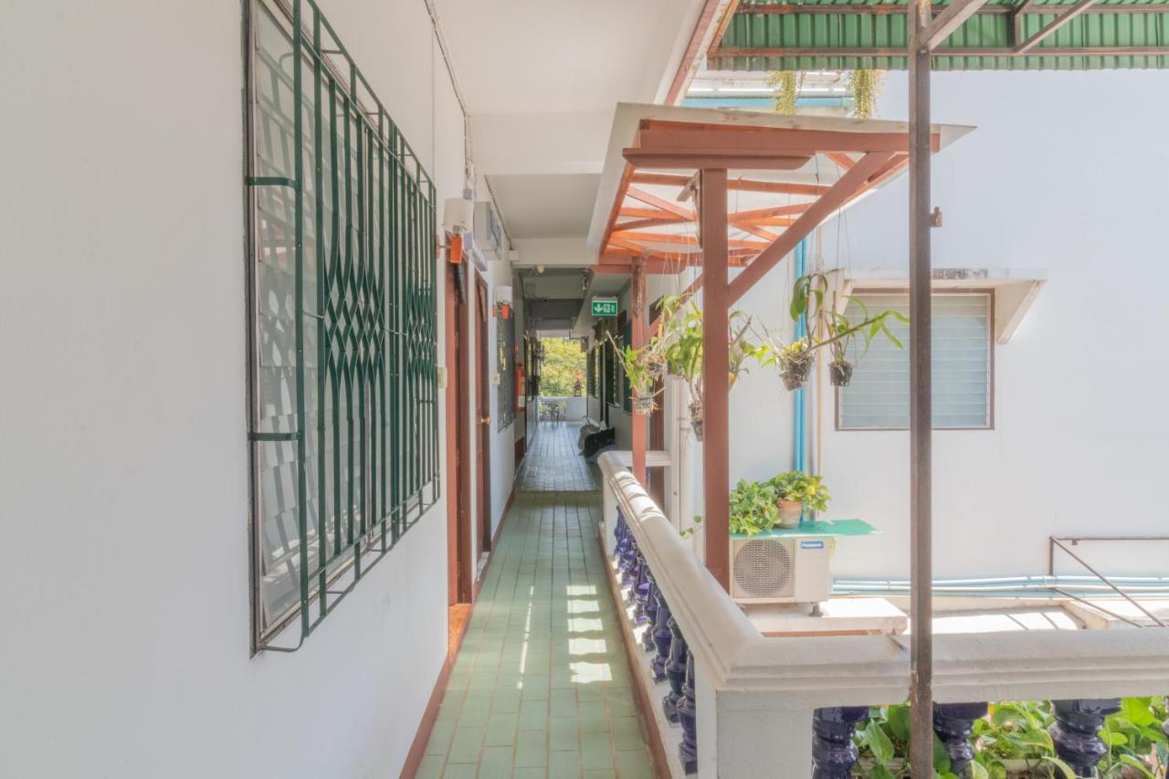 Rendezvous Oldtown Chiangmai Hotel Csiangmaj Kültér fotó