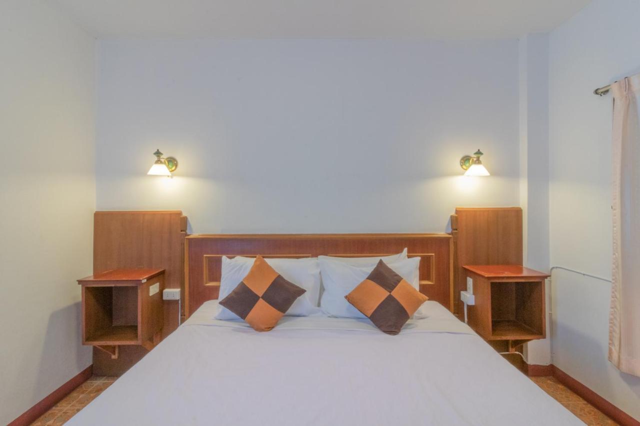 Rendezvous Oldtown Chiangmai Hotel Csiangmaj Kültér fotó