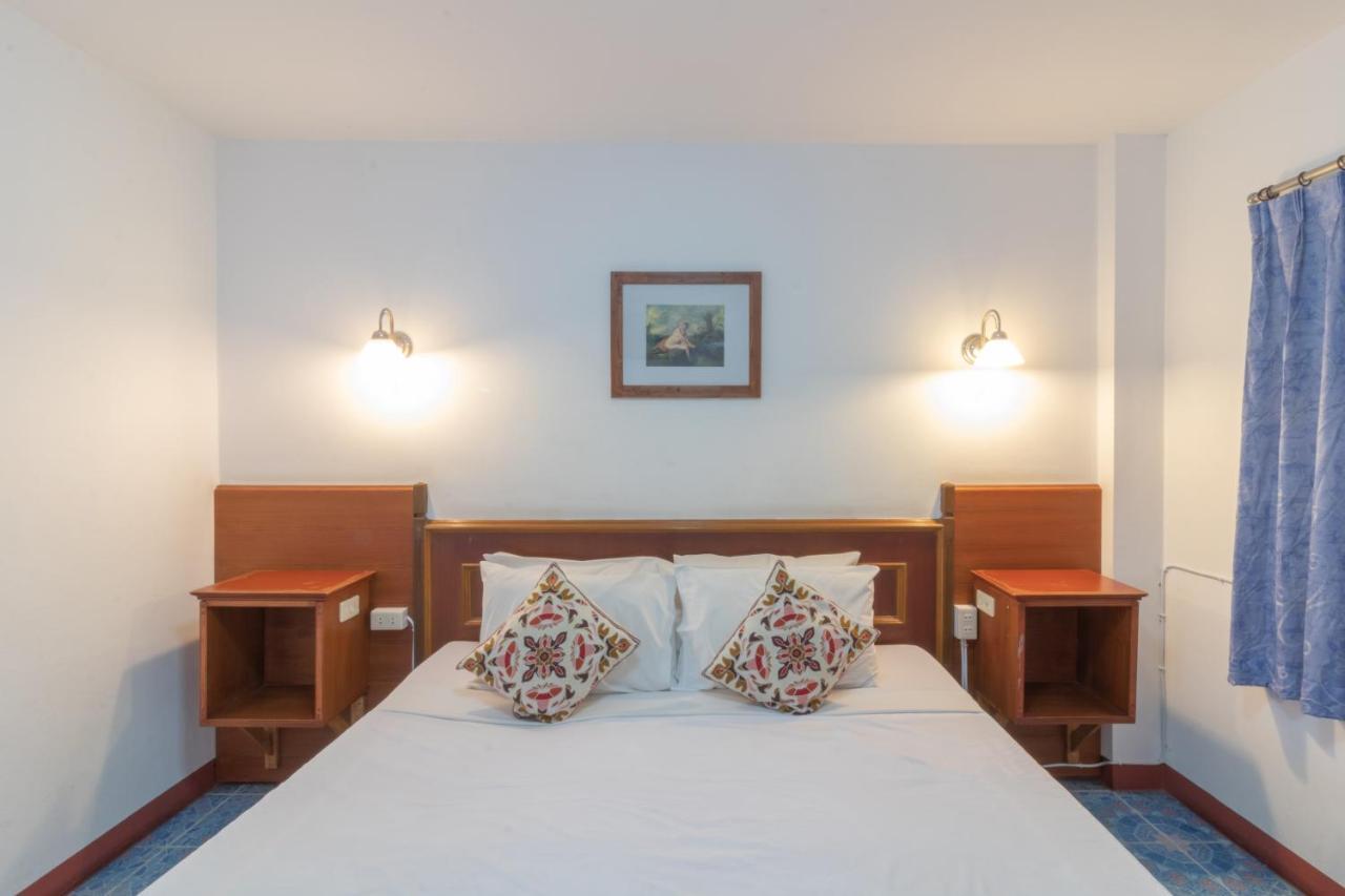 Rendezvous Oldtown Chiangmai Hotel Csiangmaj Kültér fotó