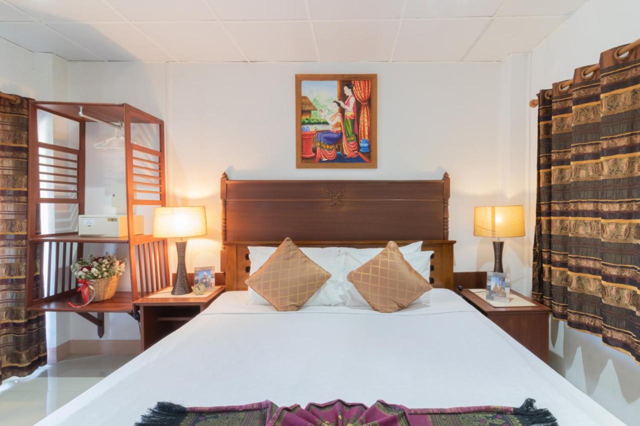 Rendezvous Oldtown Chiangmai Hotel Csiangmaj Kültér fotó